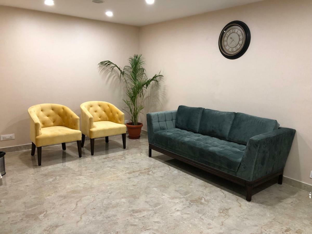 Hotel Ak Suites Patiāla Extérieur photo